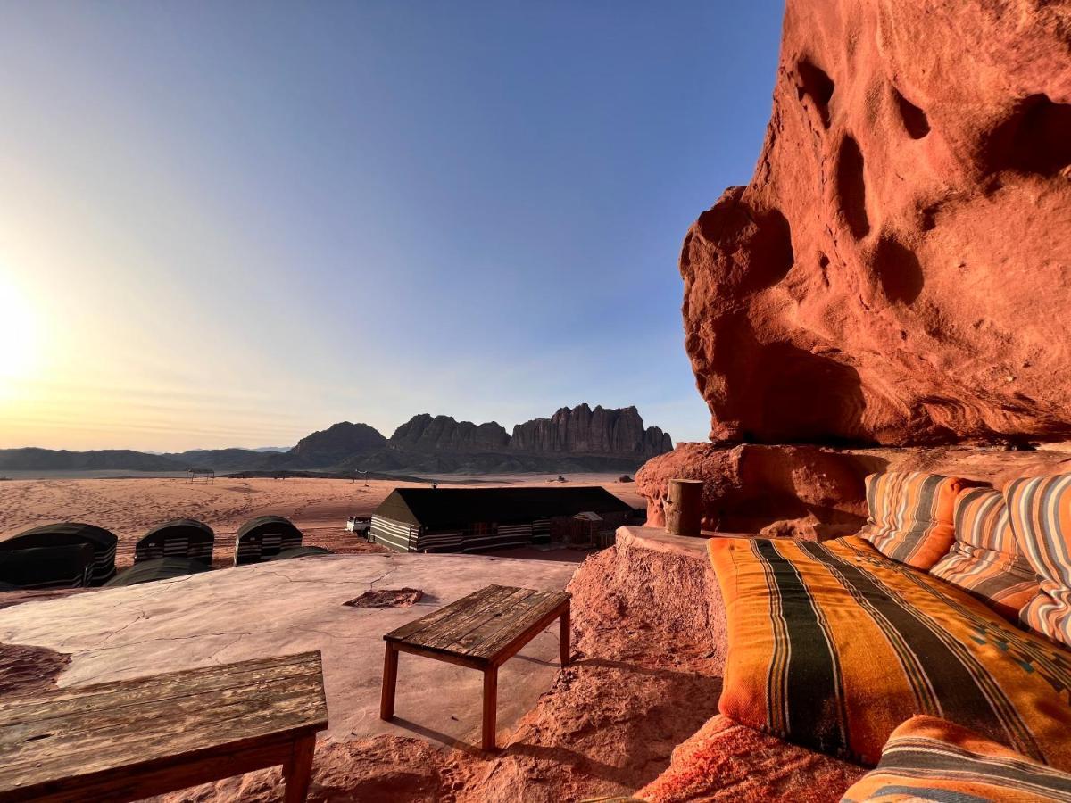 Wadi Rum Tents Luaran gambar